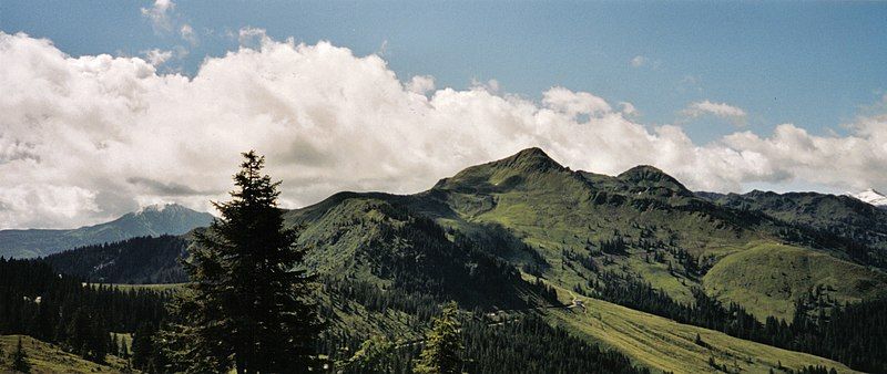 File:Brechhorn ridge.jpg