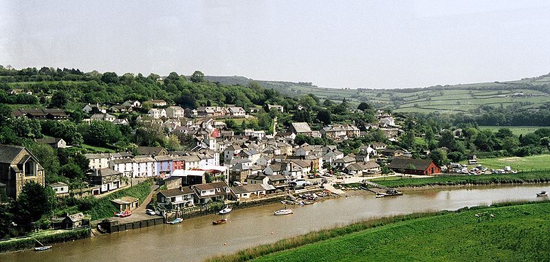 File:Calstock from train.jpg