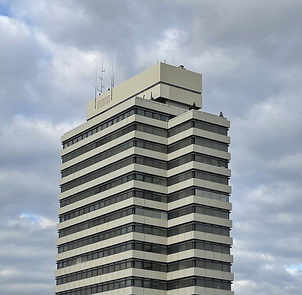 File:Kaiserslautern Rathaus Twenty-One.jpg