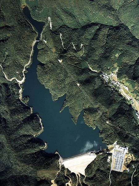 File:Kisen'yama Dam survey.jpg