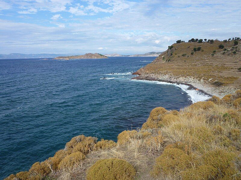 File:Lesbos-Nordküste.JPG