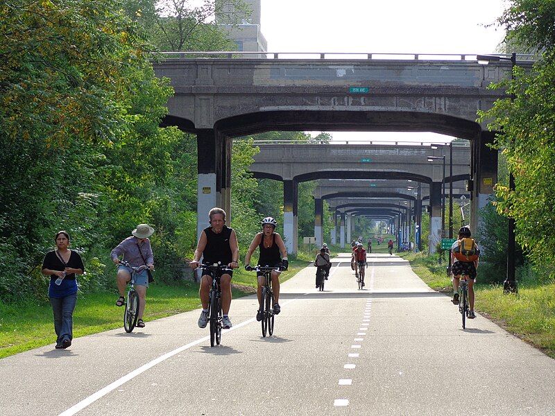 File:Minneapolis Midtown Greenway.jpg