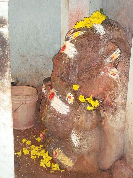 File:PerurVillageGanesha.JPG