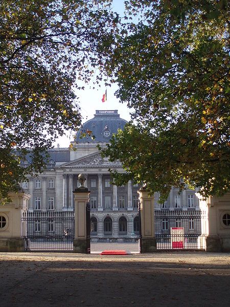 File:Royalpalacebrussels.jpg