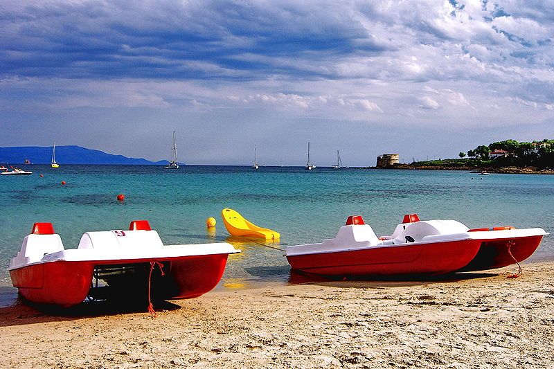 File:Spiaggia del Lazzareto.jpg