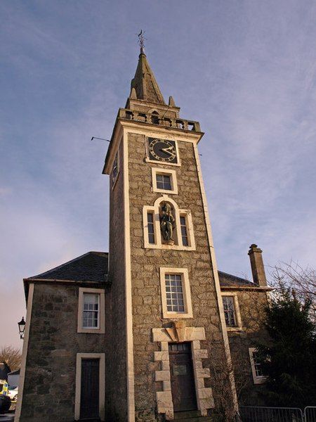 File:Steeple Kilbarchan.jpg