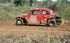 Baja Bug racing at a closed dirt circuit in southern Brazil.