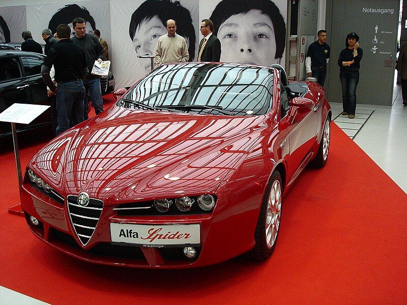 File:Alfa Romeo Spider.jpg