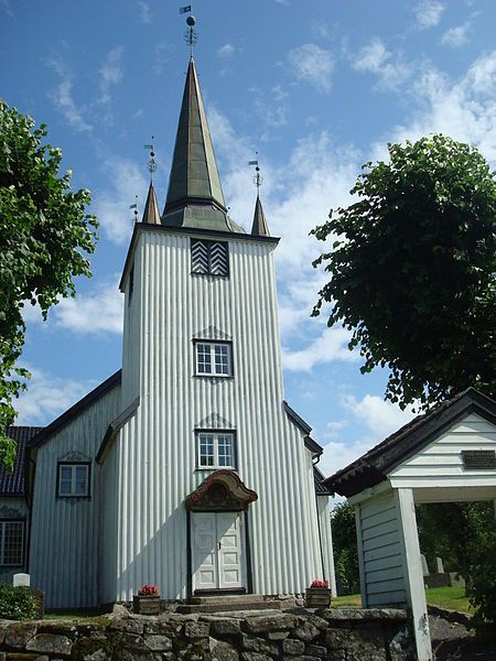 File:Austre Moland kirke2.JPG