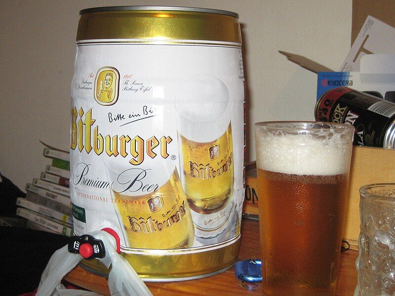 File:Bitburger minikeg.jpg