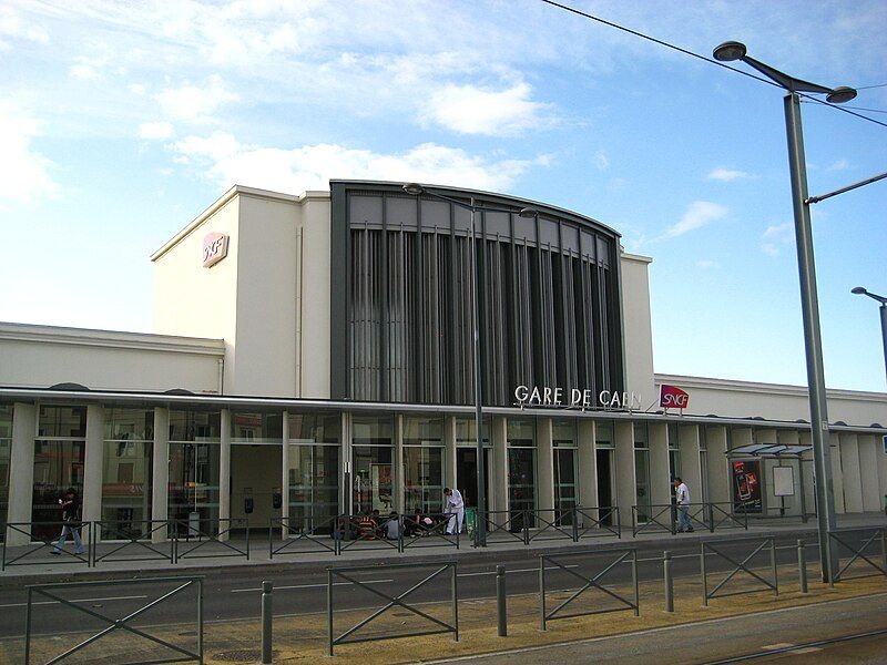 File:Caen gare bv.jpg