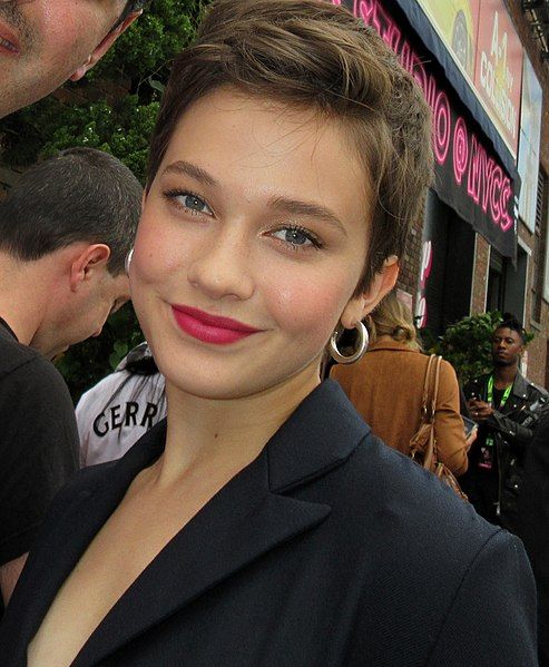 File:Cailee Spaeny (30598174127).jpg