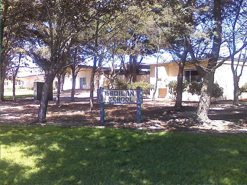 File:Gabilan school.jpg