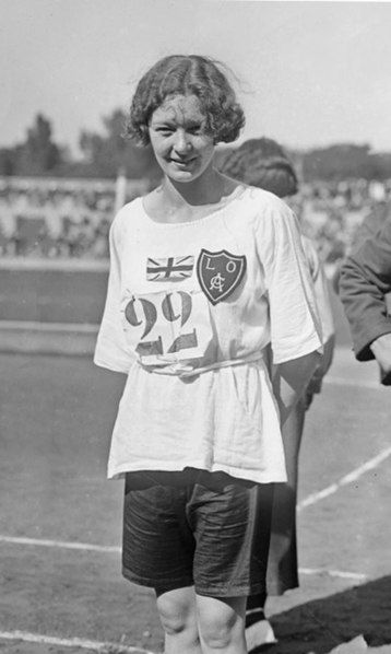 File:Hilda Hatt 1922b.jpg