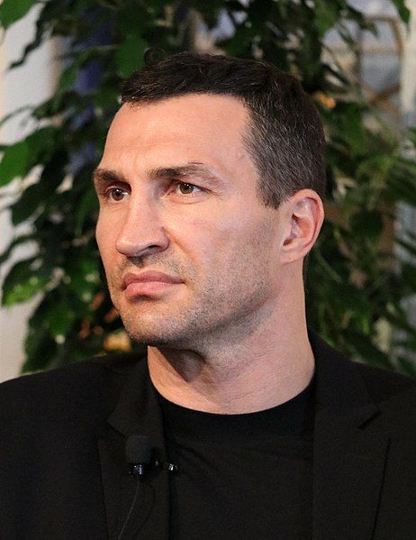 File:Klitschko-gesf-2018-7931 (cropped).jpg