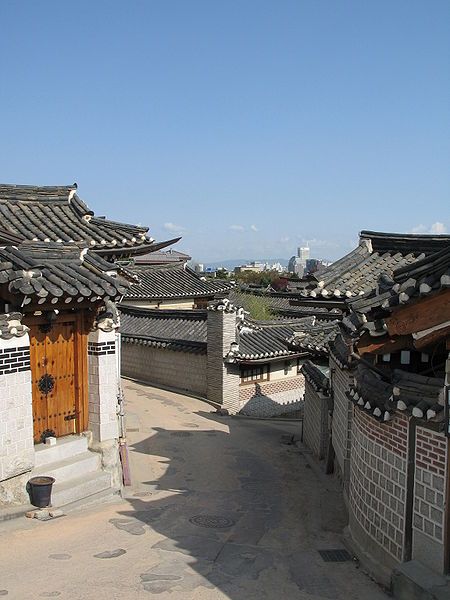 File:Korea-Seoul-Bukchon-05.jpg