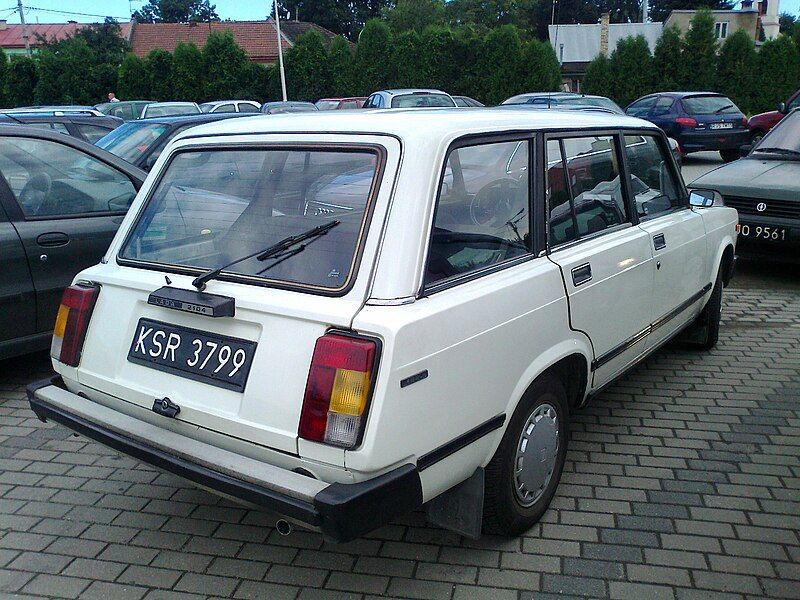 File:Lada-21043 1500 jaslo2.jpg