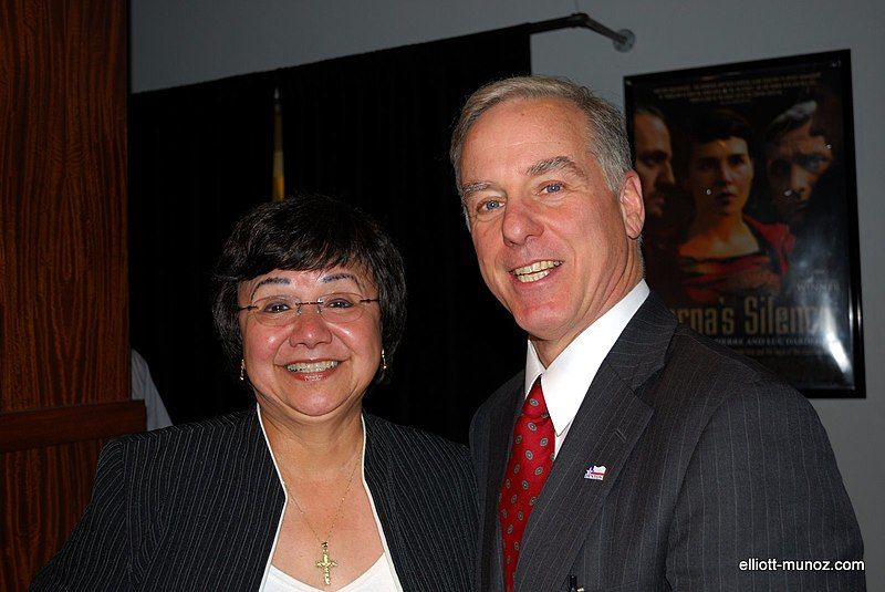 File:Lupe Valdez.jpg