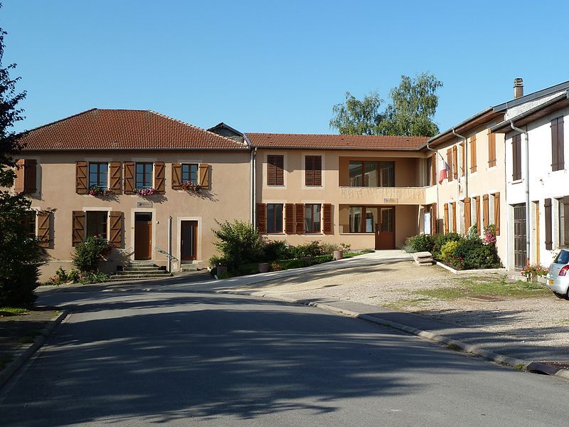 File:Mairie de Vigneulles.jpg