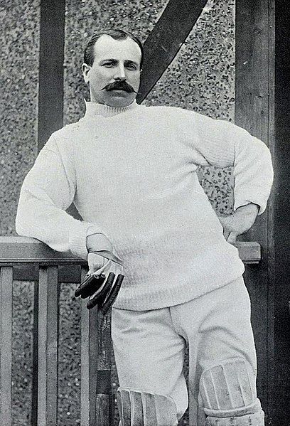 File:Mat Chapman c1895.jpg