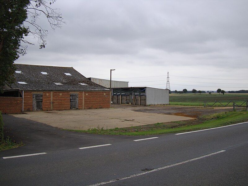 File:MolycourtPriory.JPG