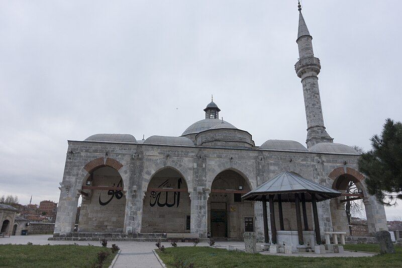 File:Muradiye mosque 3468.jpg