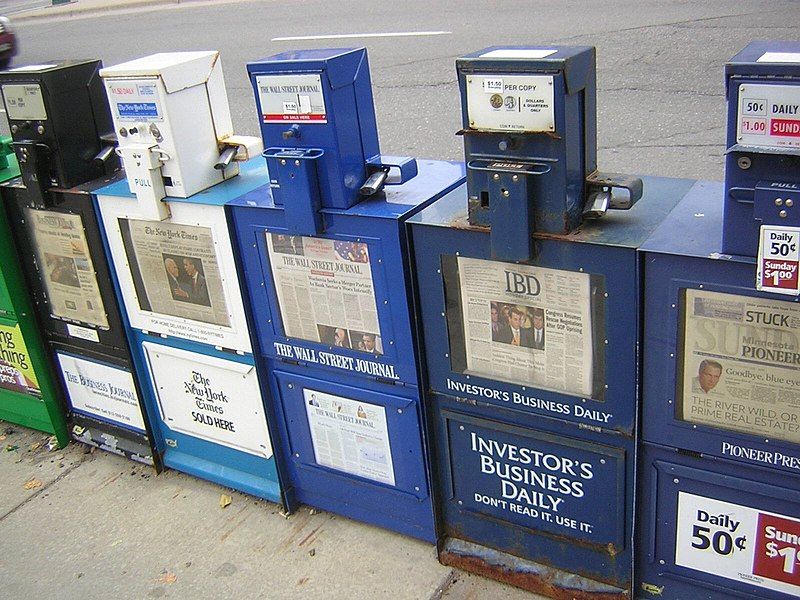 File:Newspapers-20080928.jpg