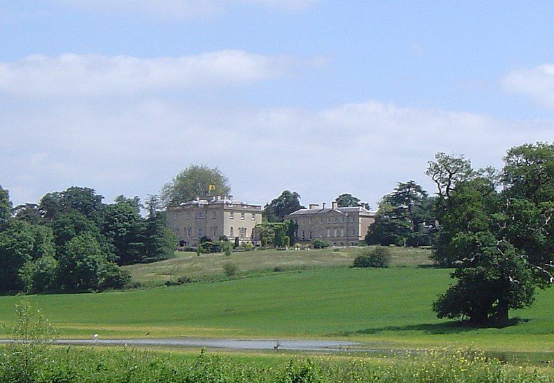 File:NunehamHouse02.JPG