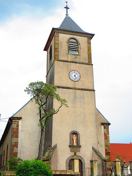 File:Tenteling Église Saint-Pierre.jpg