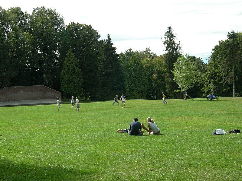 File:Volunteer Park 03.jpg