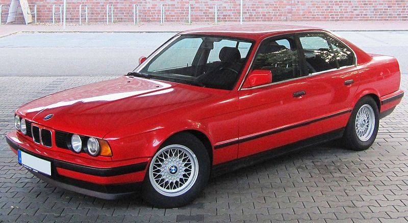 File:BMW E34 520i.jpg