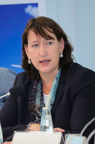 File:Hildegard Müller 2.jpg