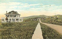 Jefferson Boulevard in Braddock Heights with a Hagerstown and Frederick Railway trolley