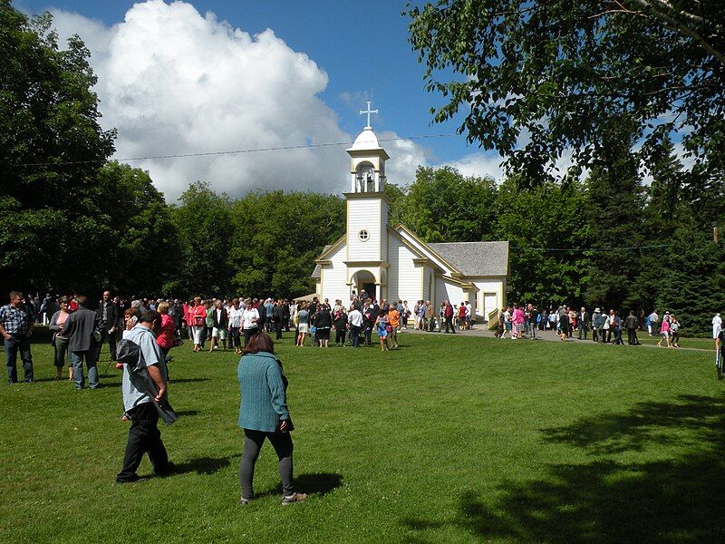 File:Neuvaine Sainte-Anne-du-Bocage 1.JPG