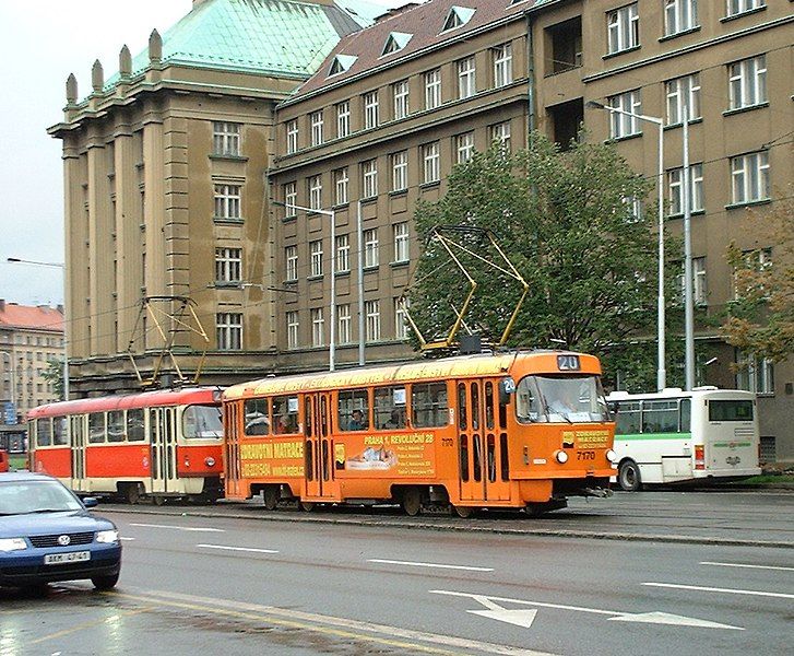 File:PragueStreetcar.agr.jpg