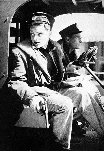 File:Public-Enemy-Cagney-Woods.jpg