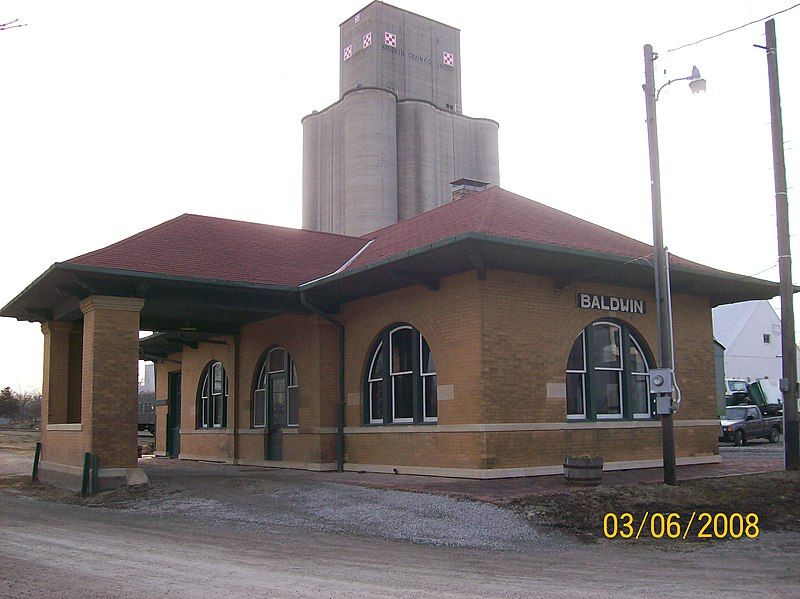 File:Santa Fe Depot.JPG