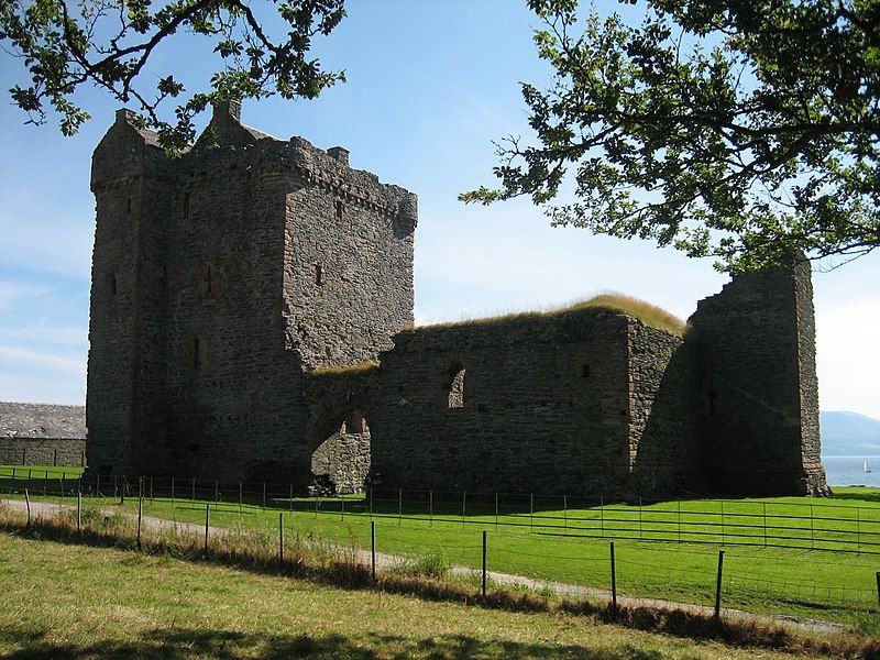 File:Skipness castle IW.jpg