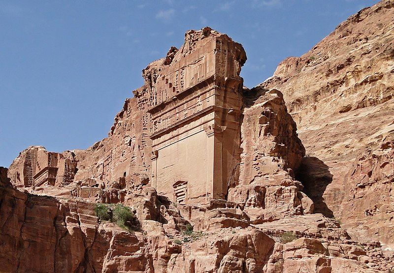 File:Uneishu Tomb, Petra.jpg