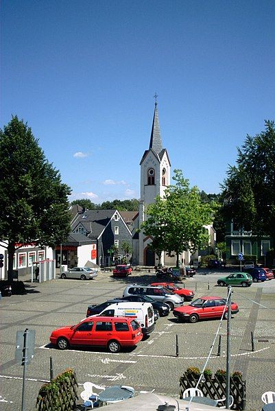 File:Wipperfürth Evangelische Kirche.jpg