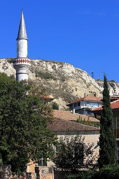 File:Baltschik Moschee 1.JPG