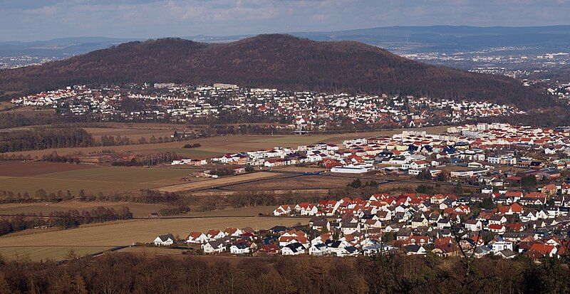 File:Baunsberg.jpg