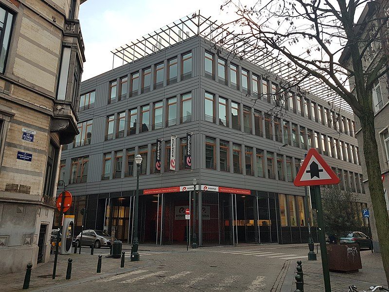 File:Brussel-Erasmushogeschool.jpg