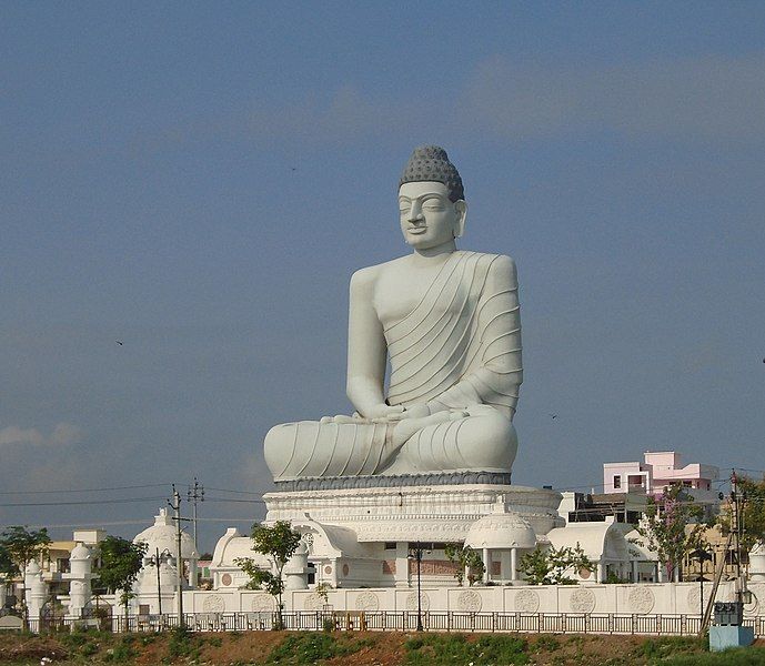 File:Budha Amaravathi-2.jpg