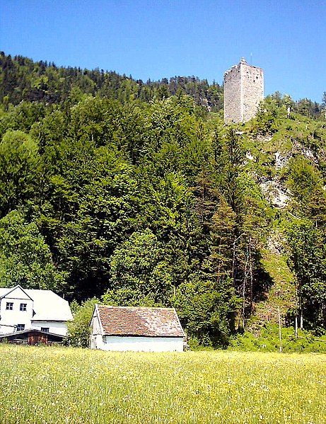 File:Burg Vilsegg Gesamt.jpg