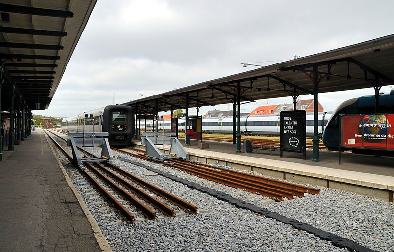 File:Esbjerg - Hauptbahnhof5.jpg