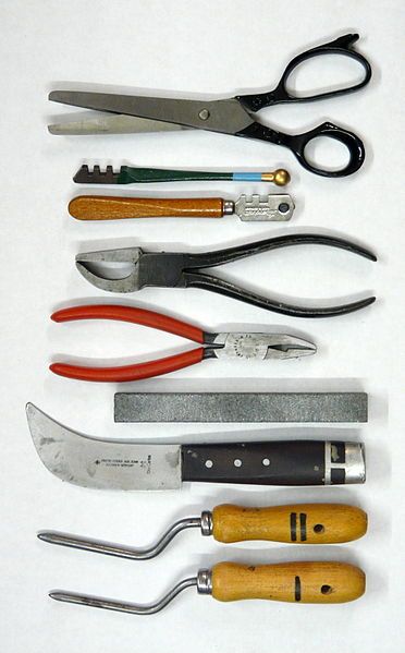 File:Glazier tools.JPG