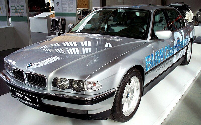 File:Hydrogen BMW 750hL.JPG