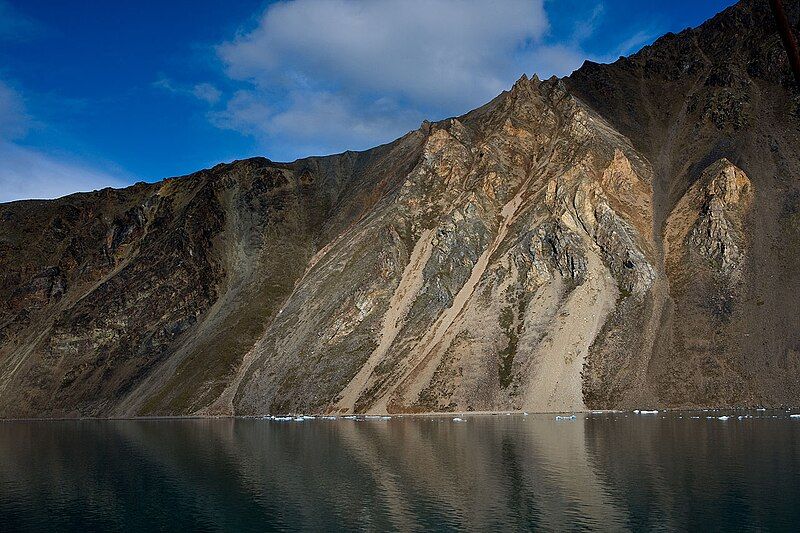 File:Krossfjorden.jpg