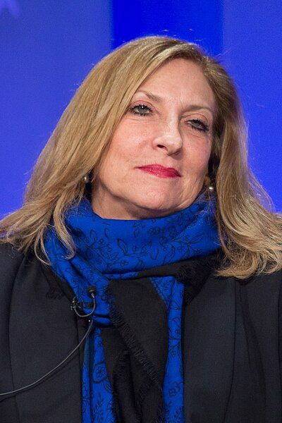 File:Lesli Linka Glatter.jpg